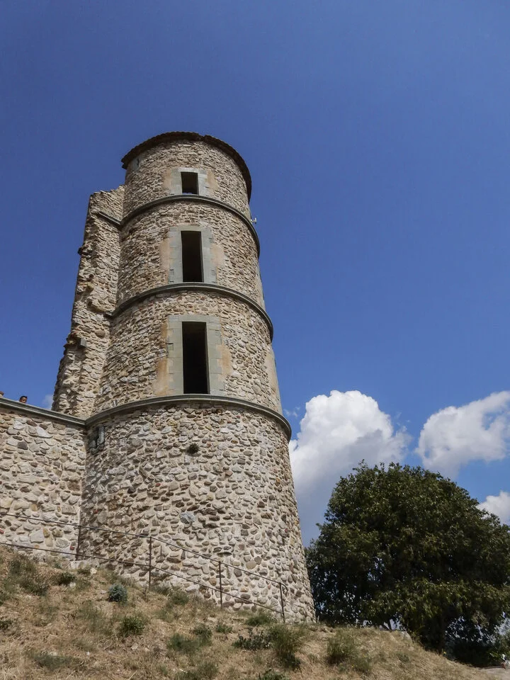 Château de Grimaud Château de Grimaud au-dessus du village